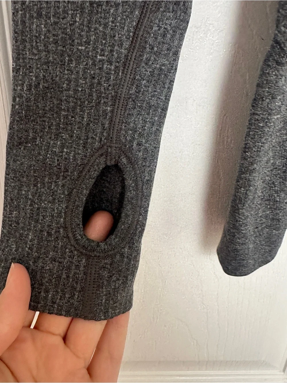 lululemon athletica form fitting